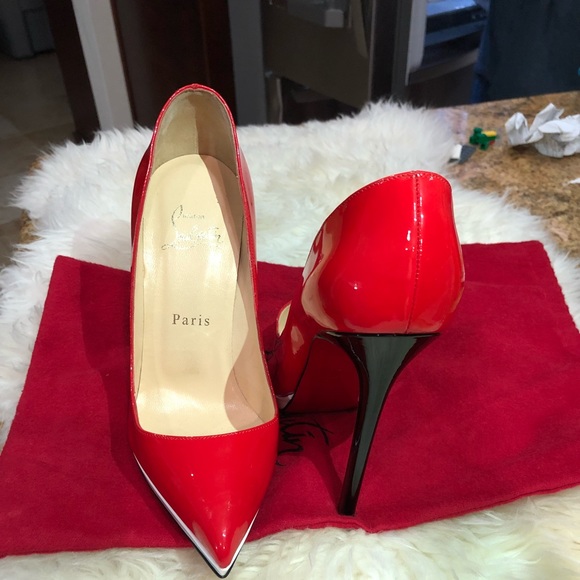 Shoes - Picture 2 of 6